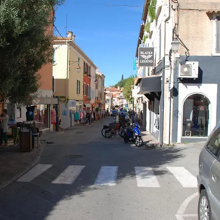Bel Saint Clair-lavandou * Le Lavandou