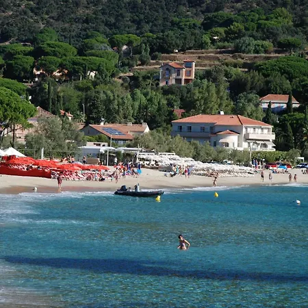 Bel Saint Clair-lavandou Апартаменты Ле-Лаванду