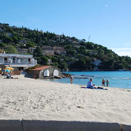 Bel Saint Clair-lavandou Апартаменты Ле-Лаванду